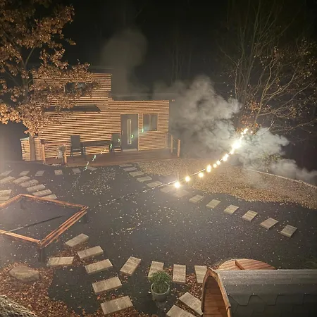 Kousek Klidu Pod Skalou