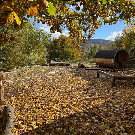 Kousek Klidu Pod Skalou Chrastava