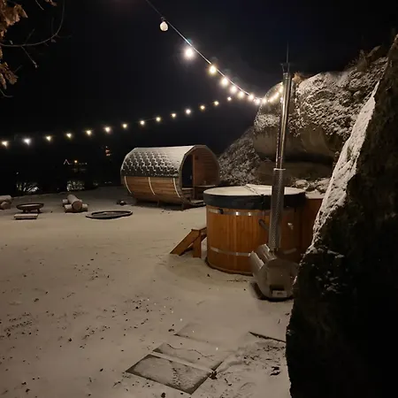Kousek Klidu Pod Skalou * Chrastava