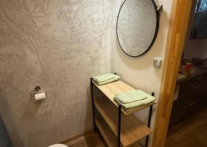 Kousek Klidu Pod Skálou *