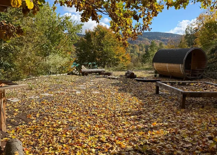 Kousek Klidu Pod Skálou Chrastava