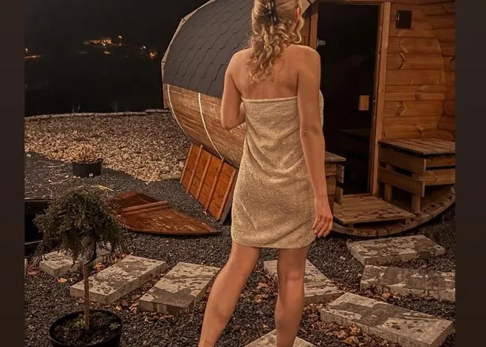 Campismo de Luxo Kousek Klidu Pod Skálou